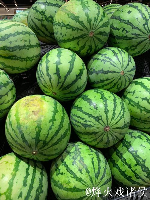 51今日吃瓜：必吃趣味大瓜新鲜直击